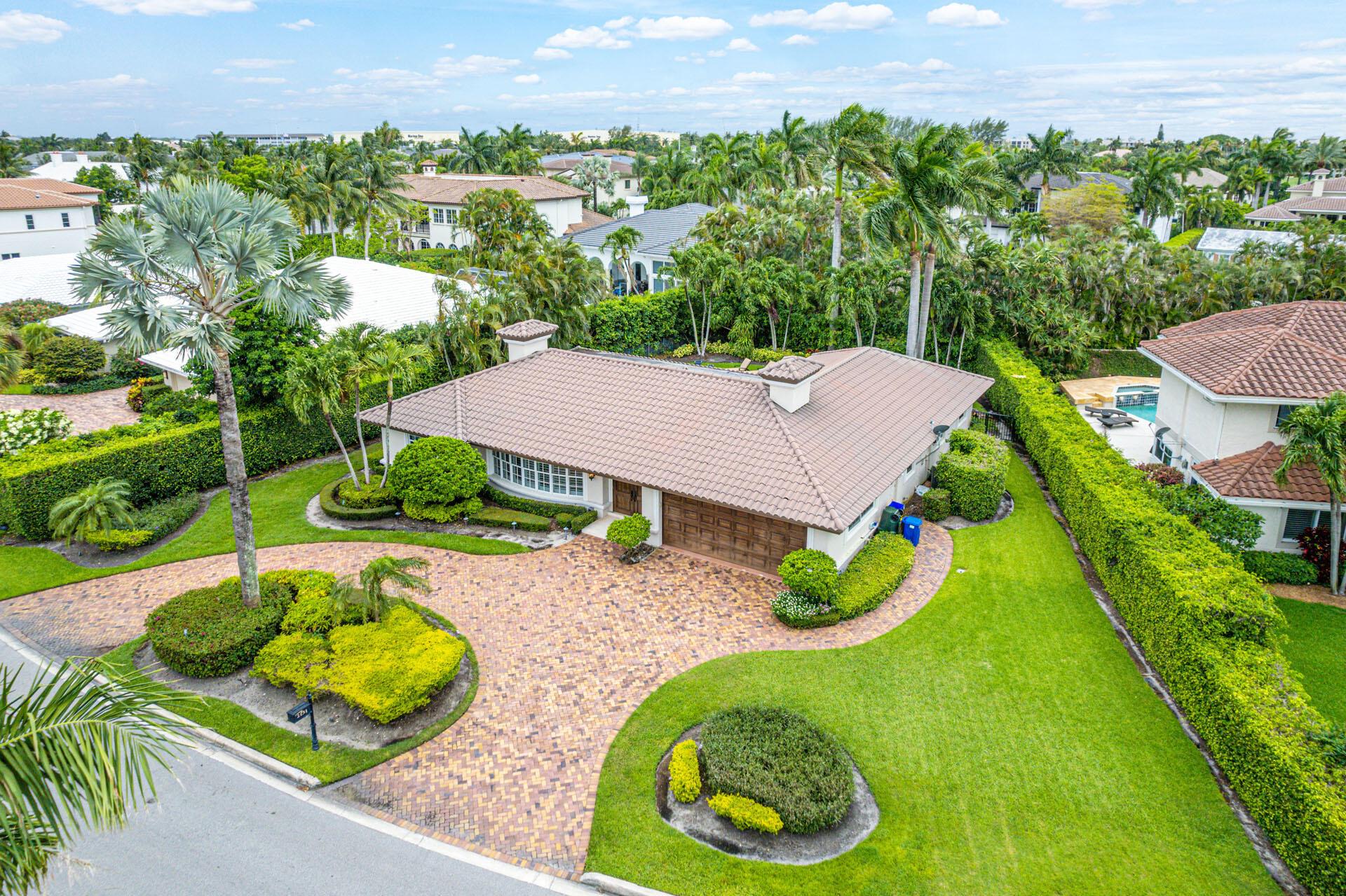 ROYAL PALM YACHT & COUNTR - Residential