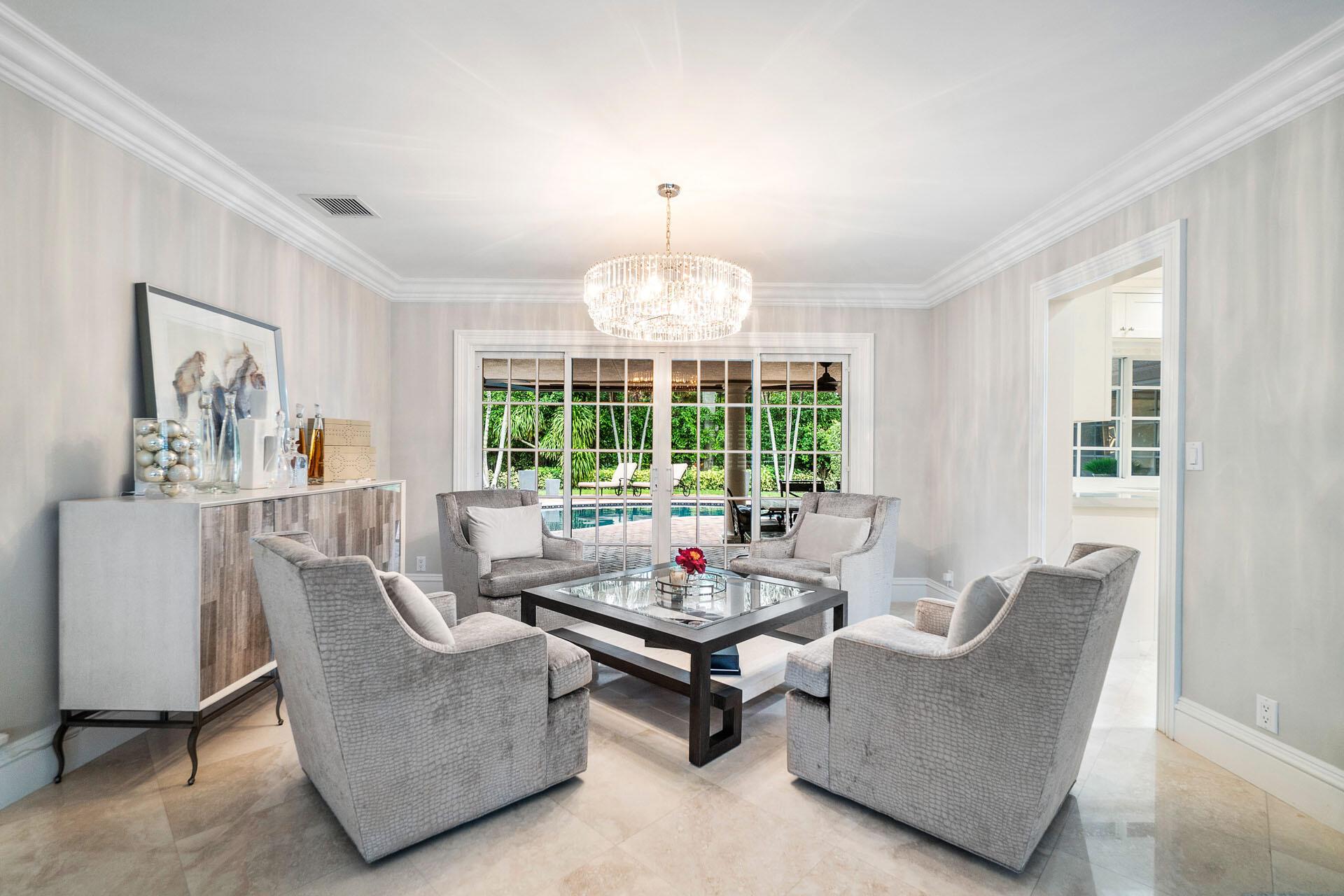 ROYAL PALM YACHT & COUNTR - Residential