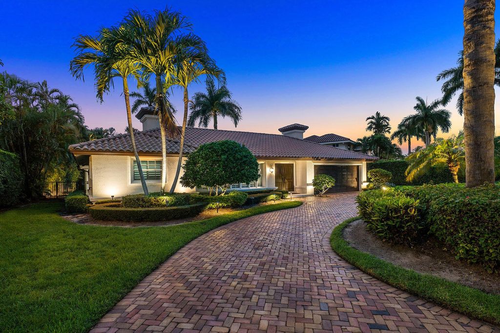 Photo of 2131 Date Palm Road, Boca Raton, FL 33432 (MLS # R10807513)