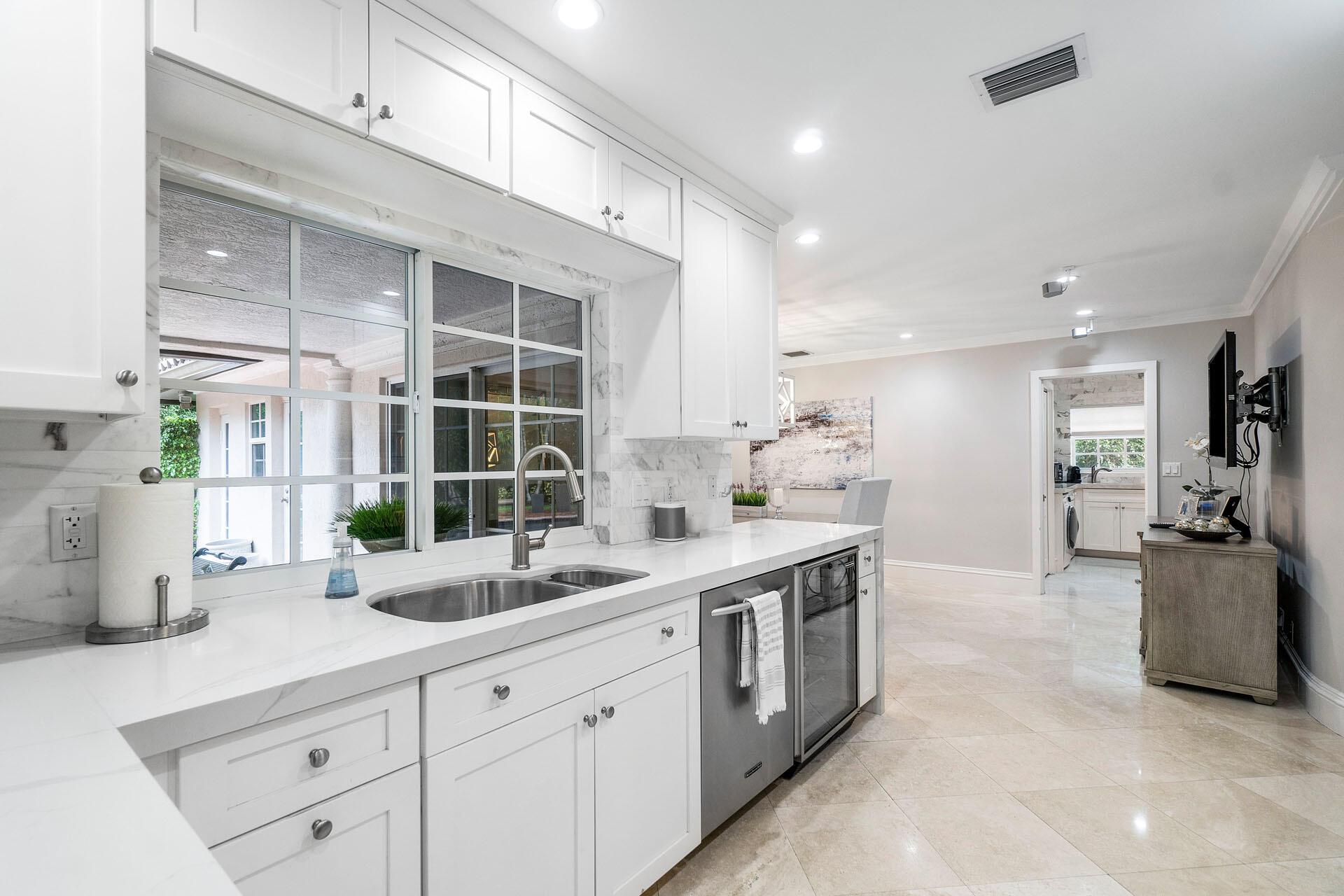 ROYAL PALM YACHT & COUNTR - Residential