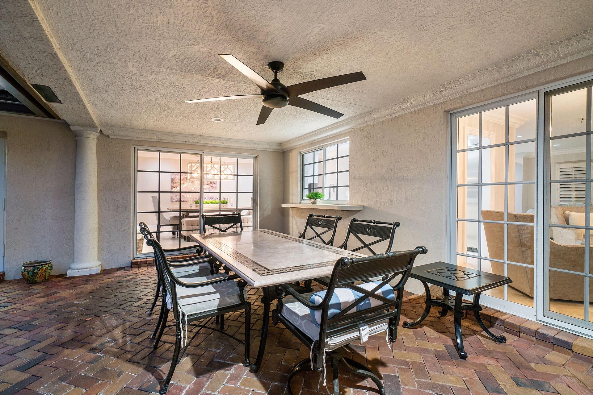 ROYAL PALM YACHT & COUNTR - Residential