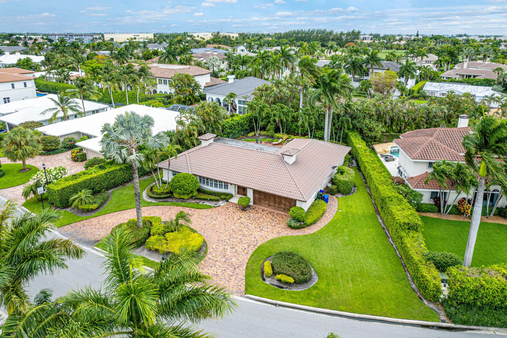 ROYAL PALM YACHT & COUNTR - Residential