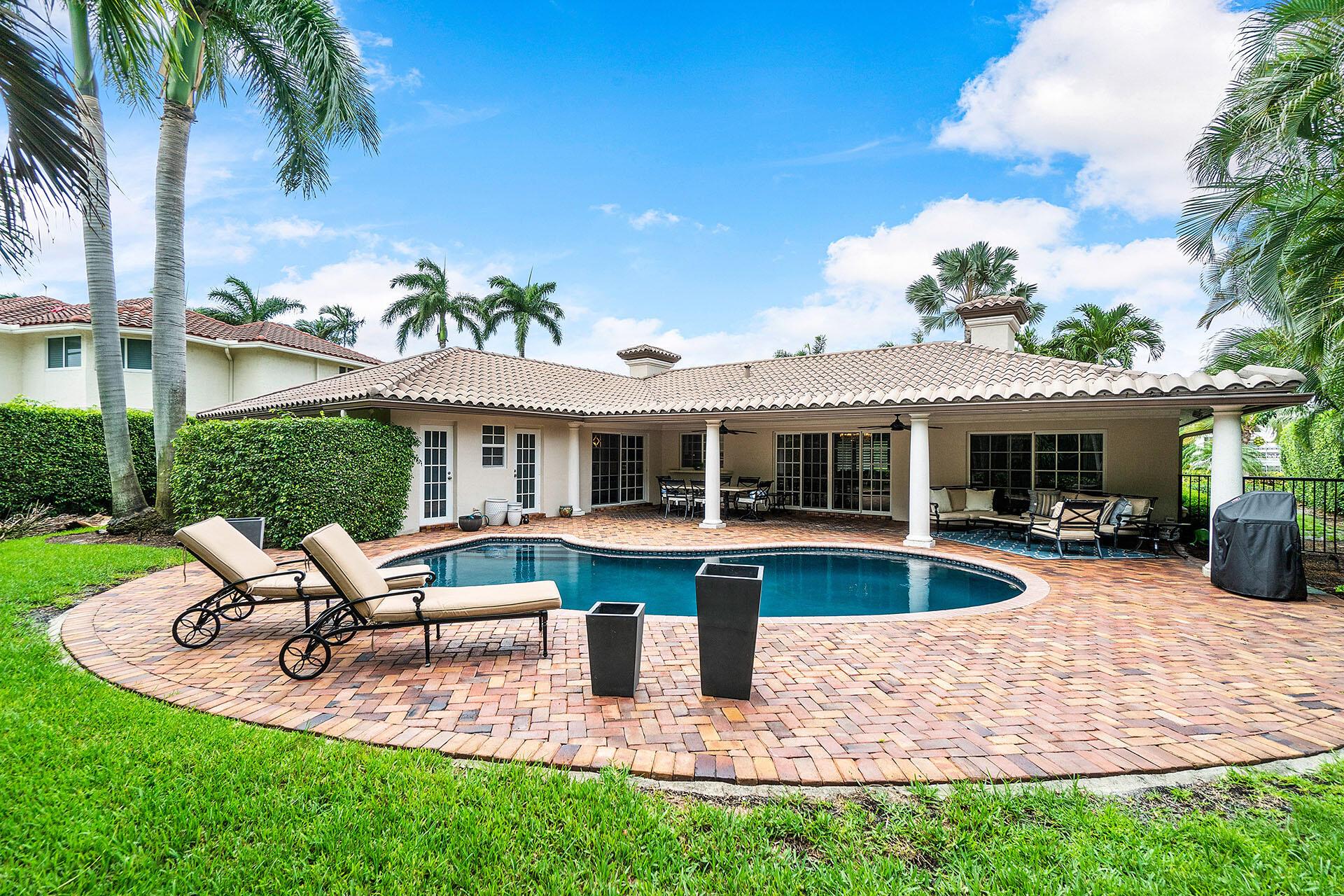 ROYAL PALM YACHT & COUNTR - Residential