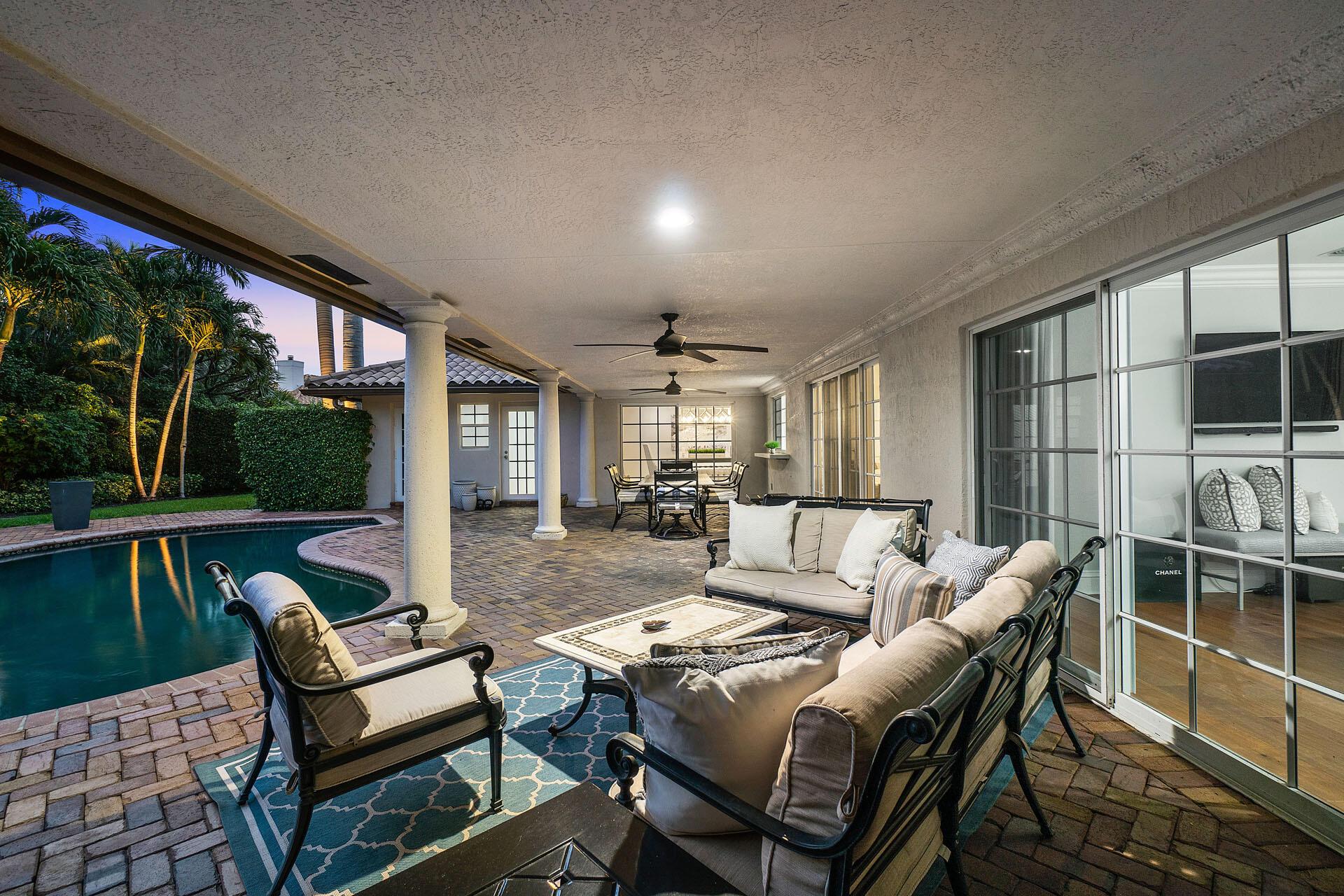 ROYAL PALM YACHT & COUNTR - Residential