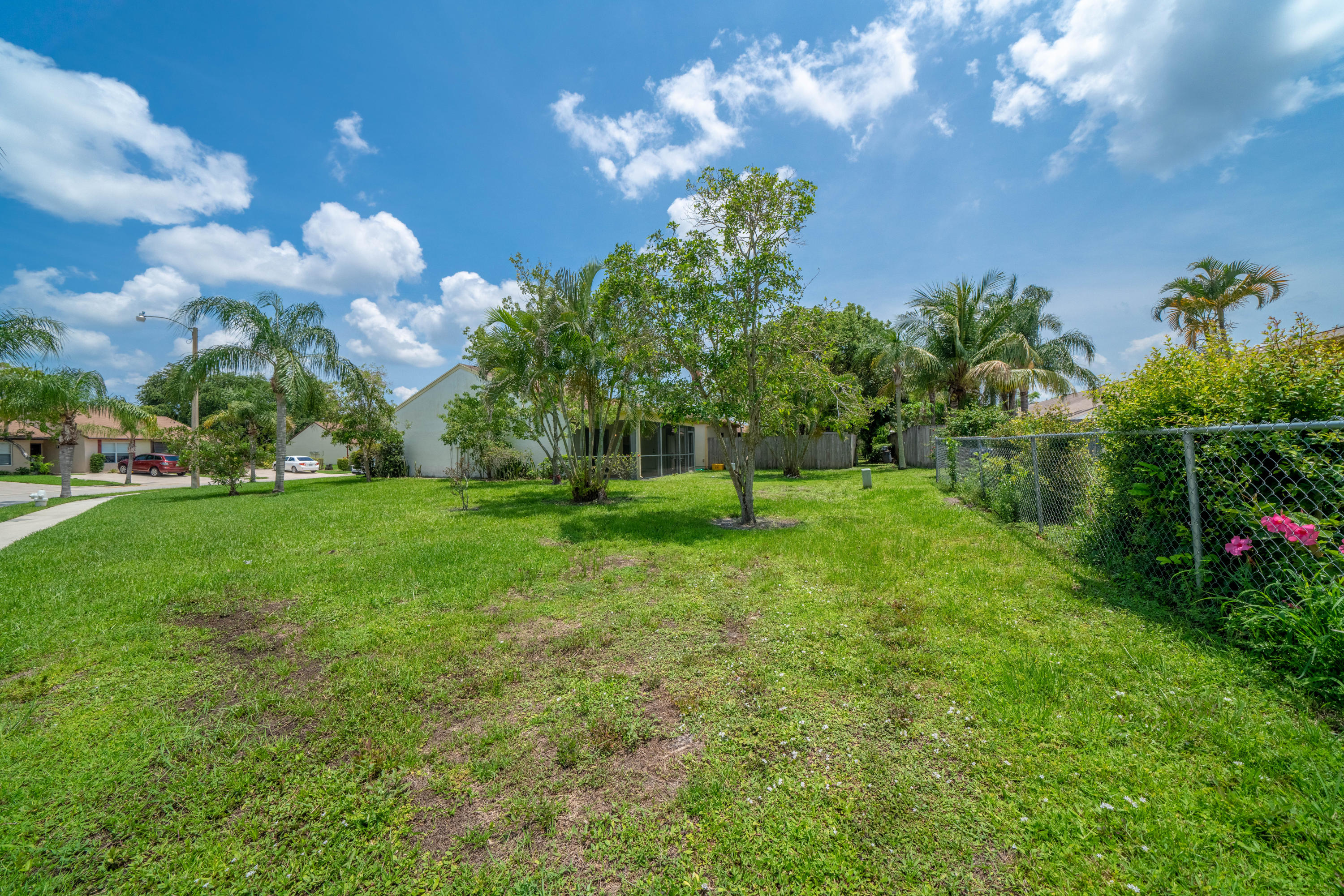 JUPITER VILLAGE PH II - Residential