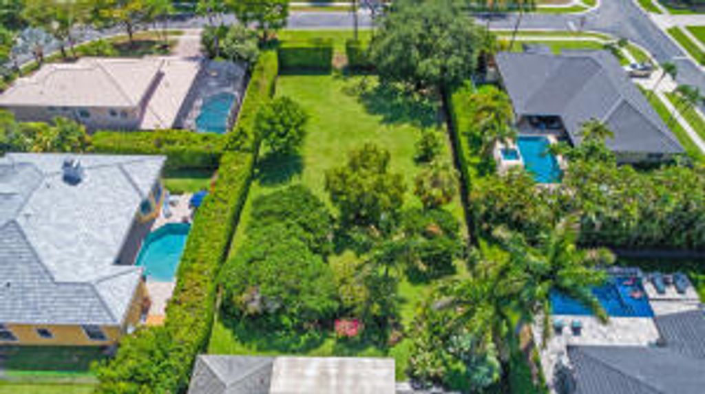 Photo of 4941 Glenn Pine Lane, Boynton Beach, FL 33436 (MLS # R11092319)