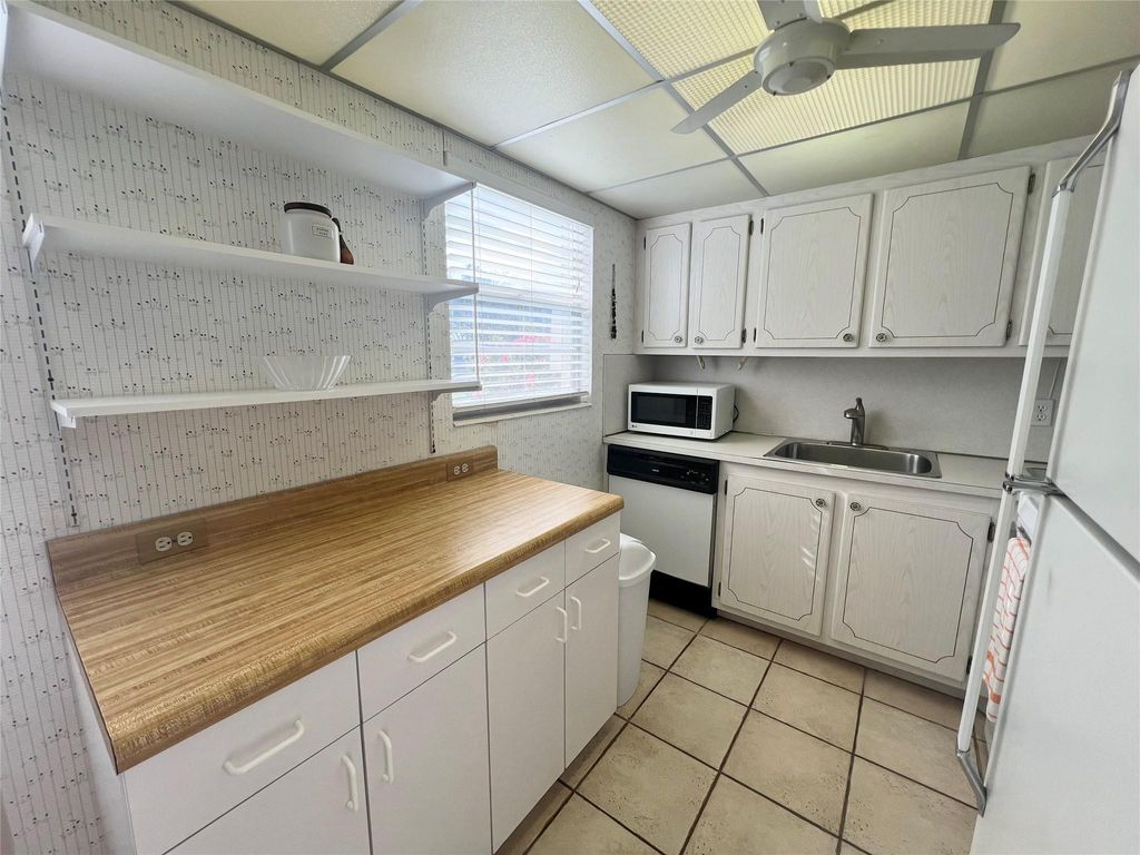 Photo of 244 Farnham K #244, Deerfield Beach, FL 33442 (MLS # F10556748)