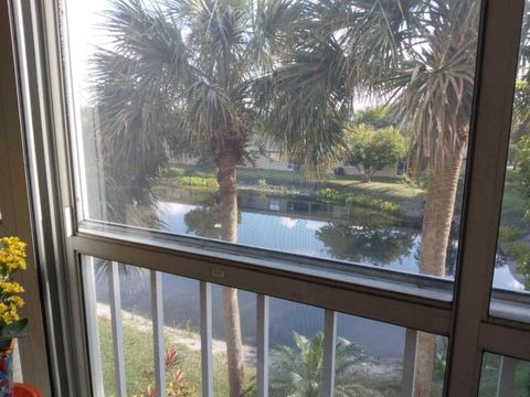 Tiny photo for 3146 Via Poinciana #307, Lake Worth, FL 33467 (MLS # R11167611)
