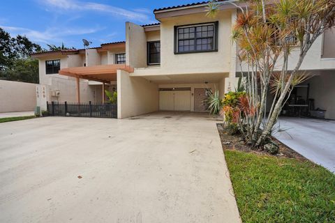 A home in Deerfield Beach