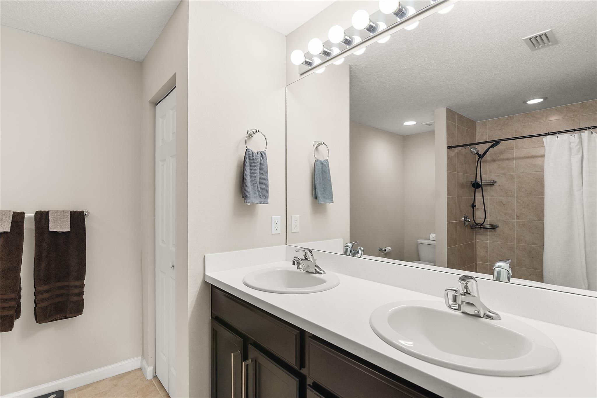 PORT ST LUCIE SECTION 33 - Residential