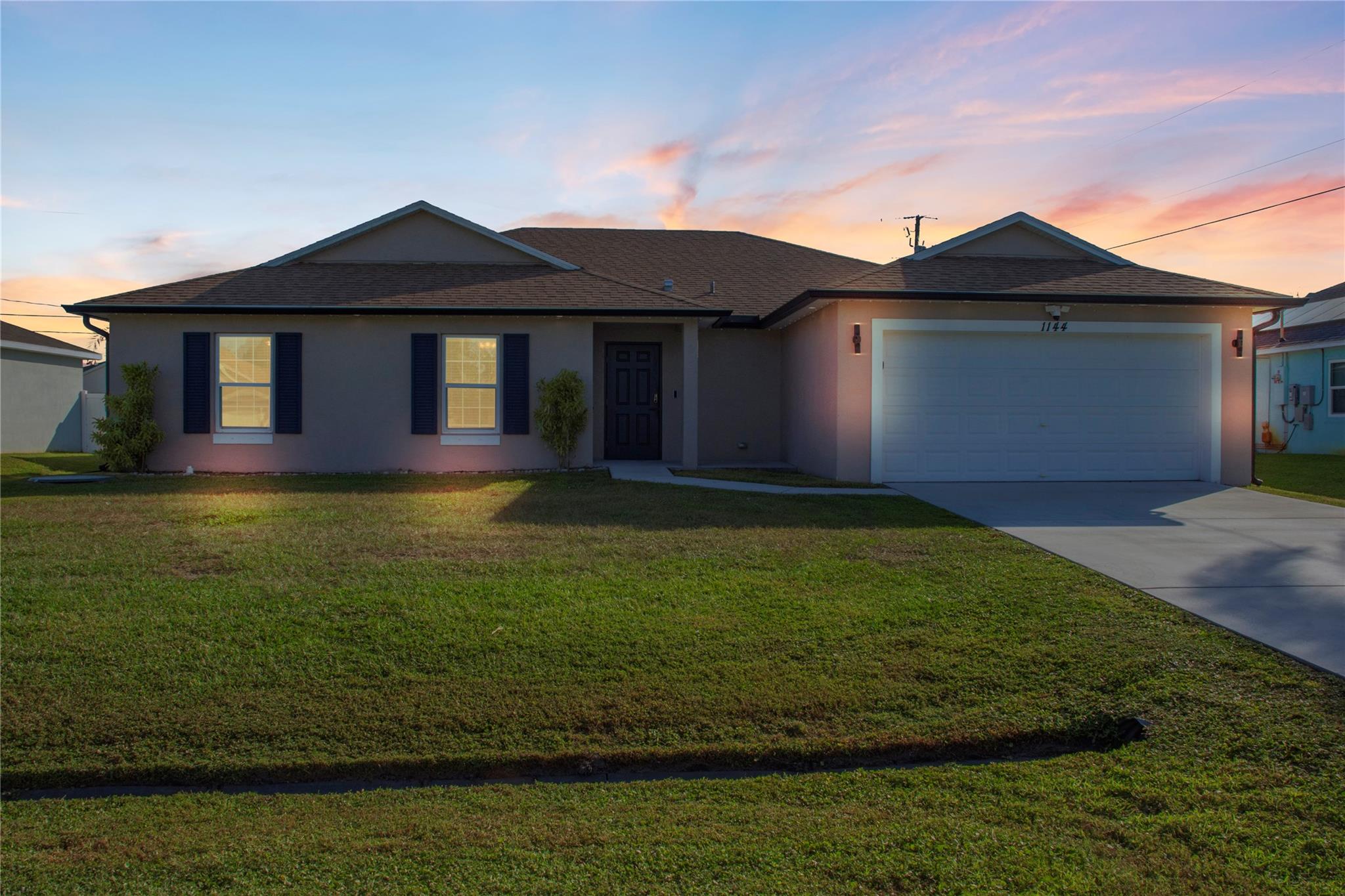 PORT ST LUCIE SECTION 33 - Residential