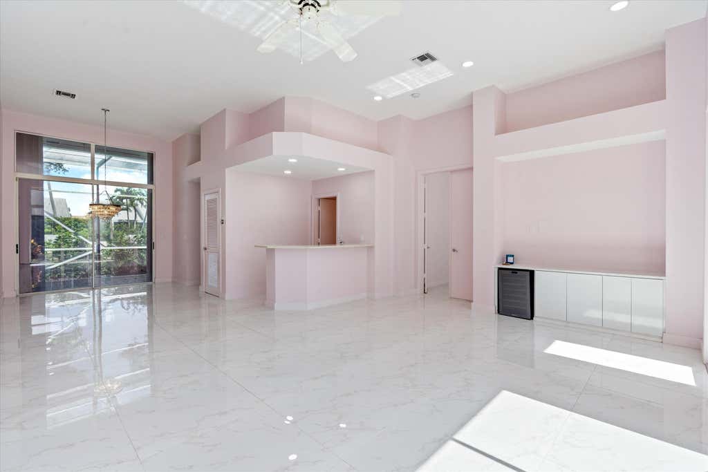 Photo of 17167 BERMUDA VILLAGE Drive #17167, Boca Raton, FL 33487 (MLS # B26054057)