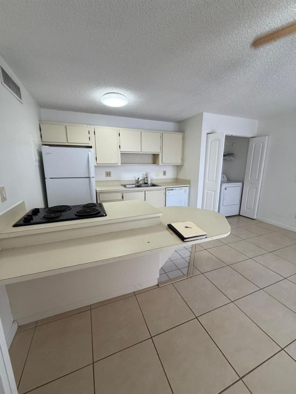 Photo of 645 Executive Center Drive #R104, West Palm Beach, FL 33401 (MLS # F10523416)