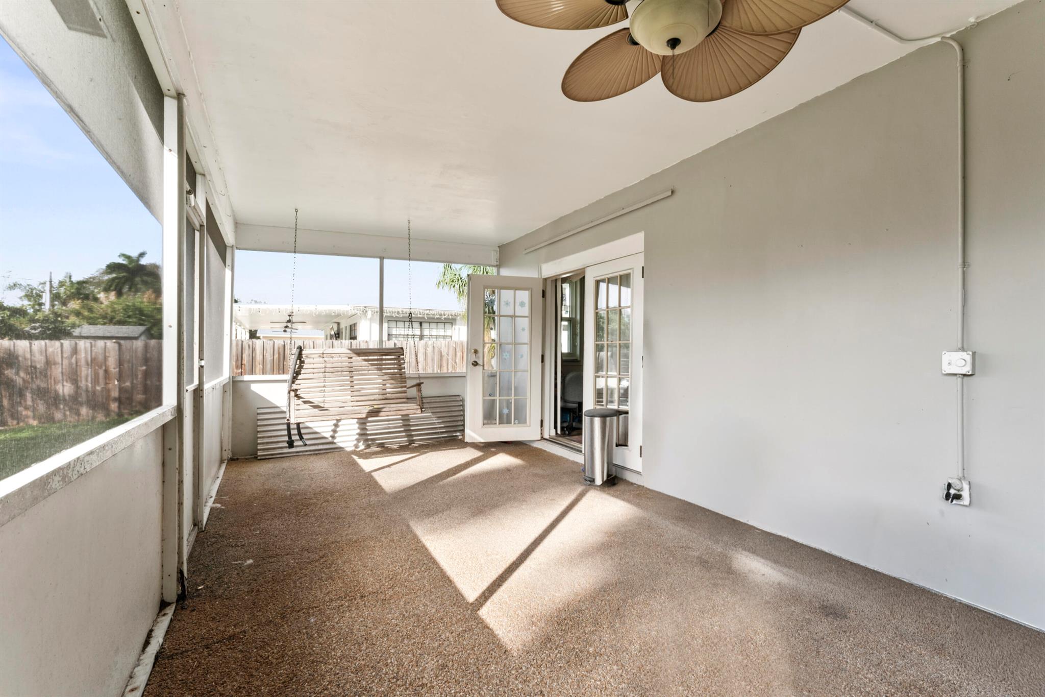 VILLAGE OF PALM SPRINGS P - Residential