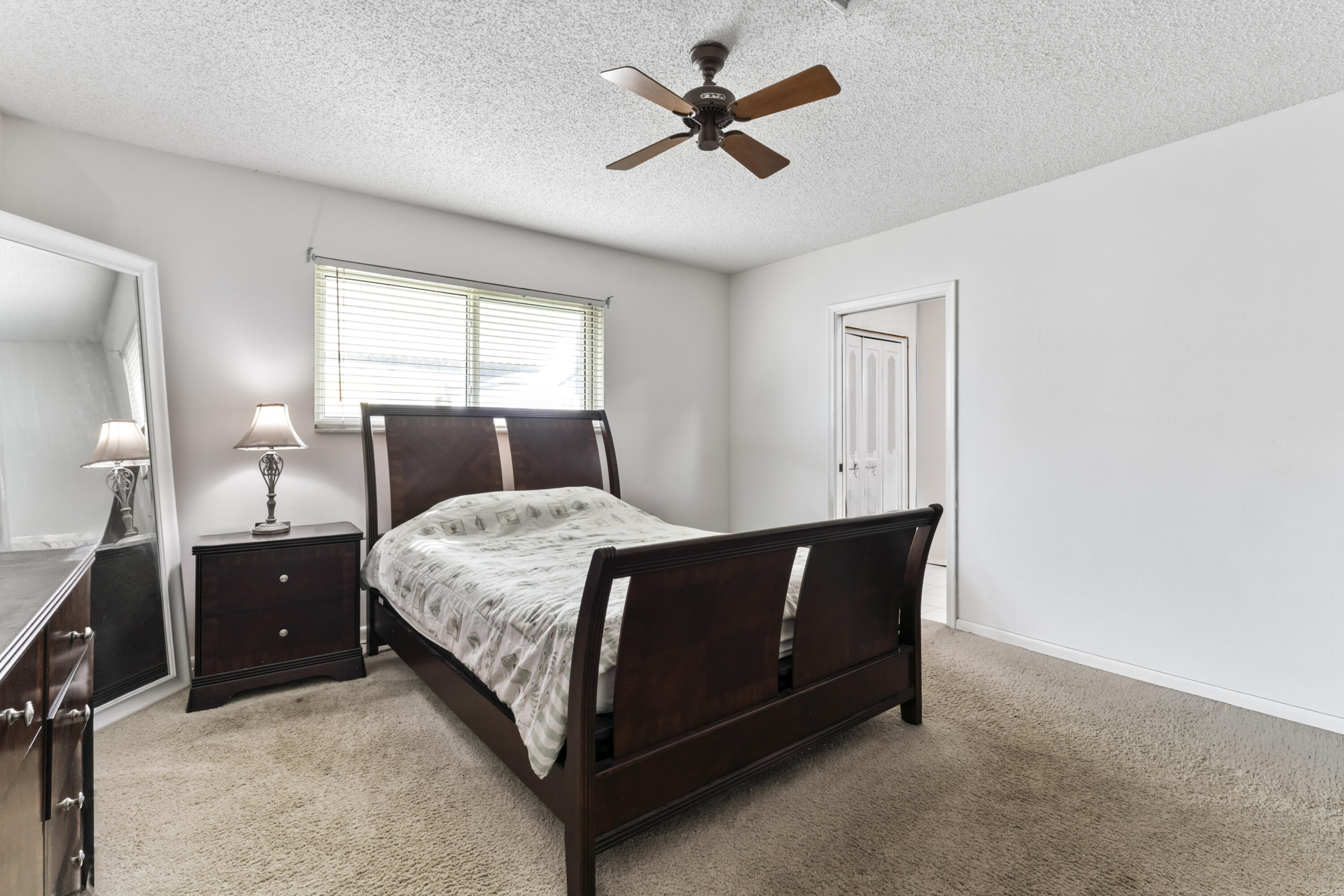 VILLAGE OF PALM SPRINGS PLAT 2LT 7 BLK 14 - Residential