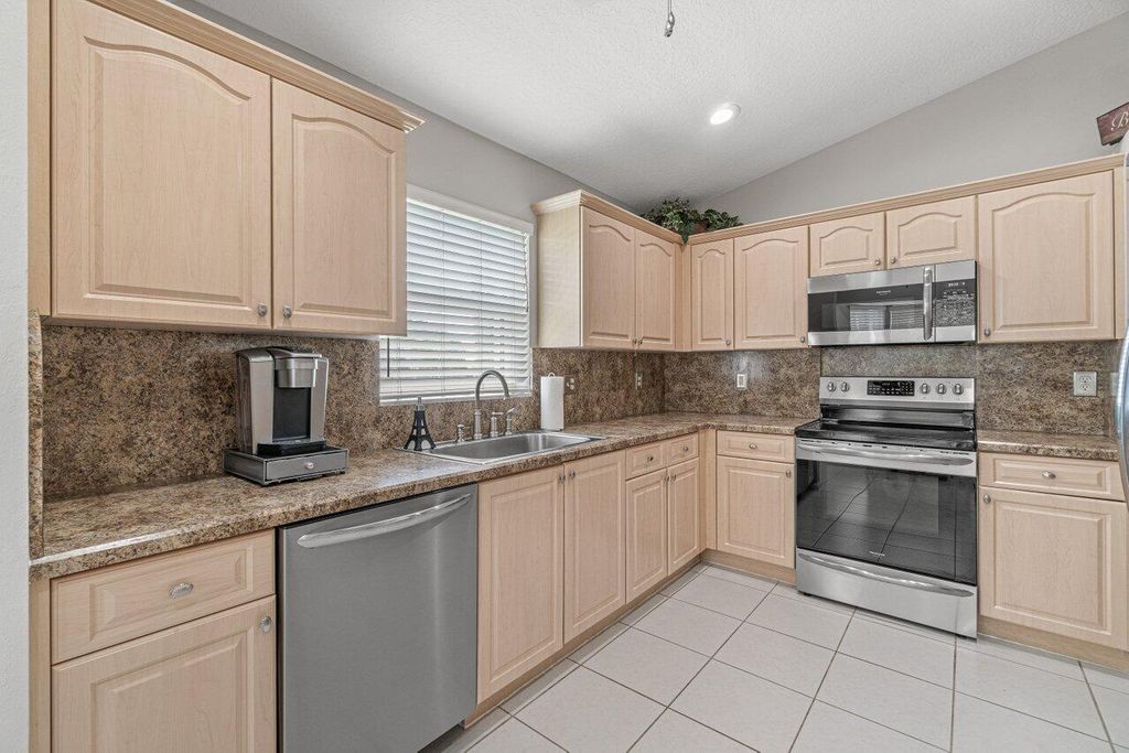 Photo of 7821 Stirling Bridge Boulevard S, Delray Beach, FL 33446 (MLS # R10889440)