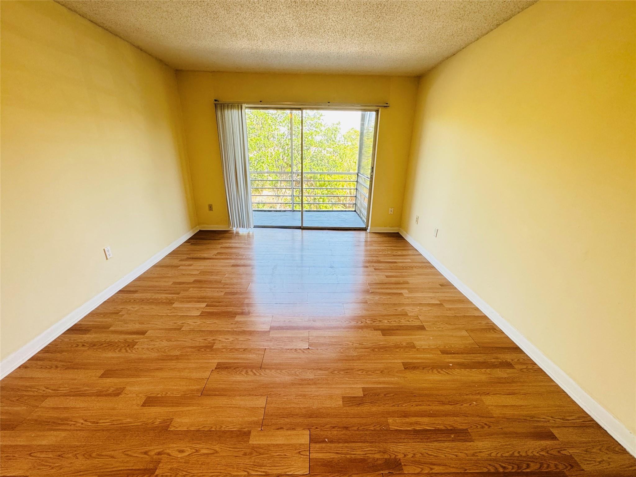 2800 NW 56th Ave E304