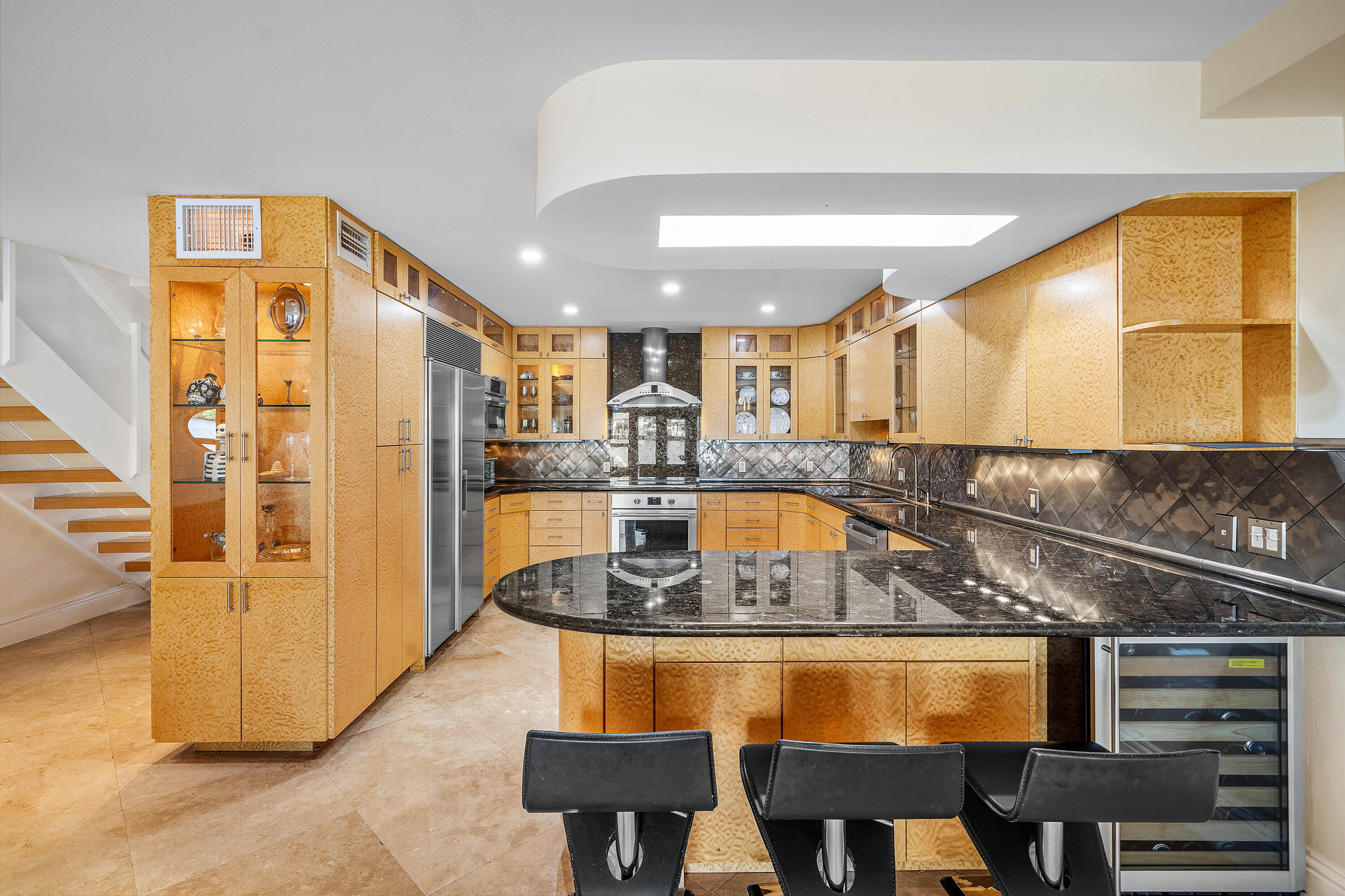 1005 Bel Air Drive 5