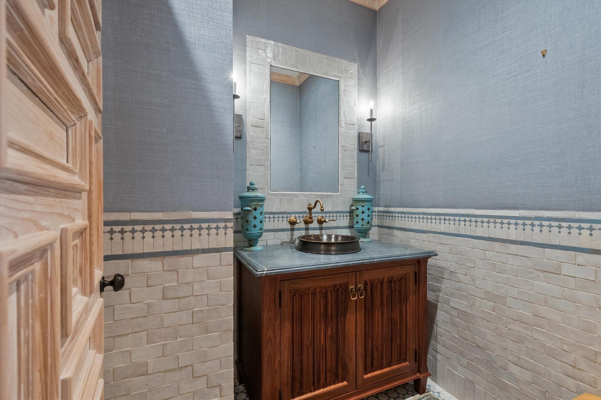 OCEAN PARK H W ROBBINS AD - Residential