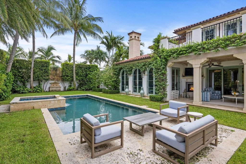 Photo of 167 Everglade Avenue, Palm Beach, FL 33480 (MLS # R11122532)