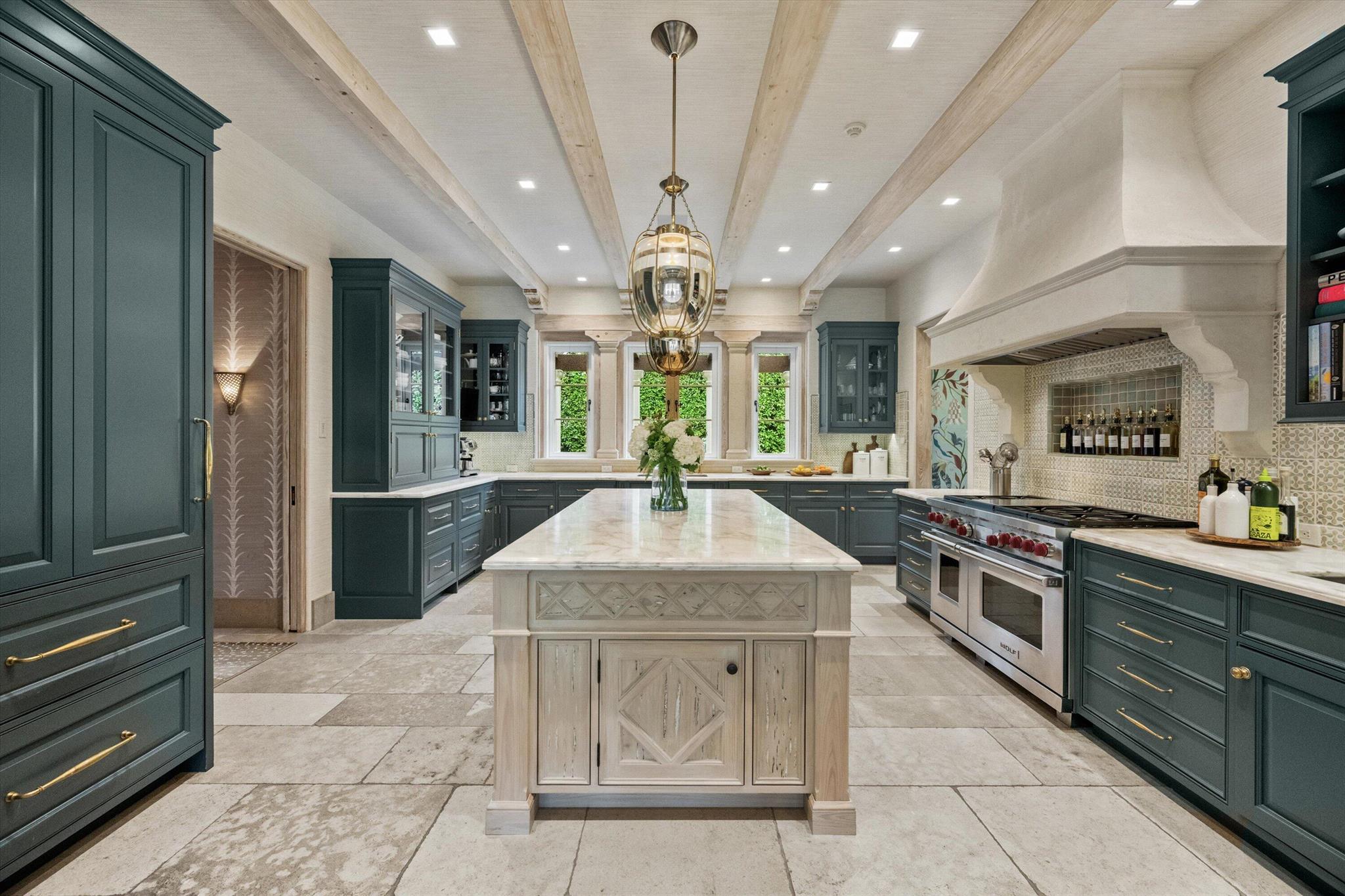 OCEAN PARK H W ROBBINS AD - Residential