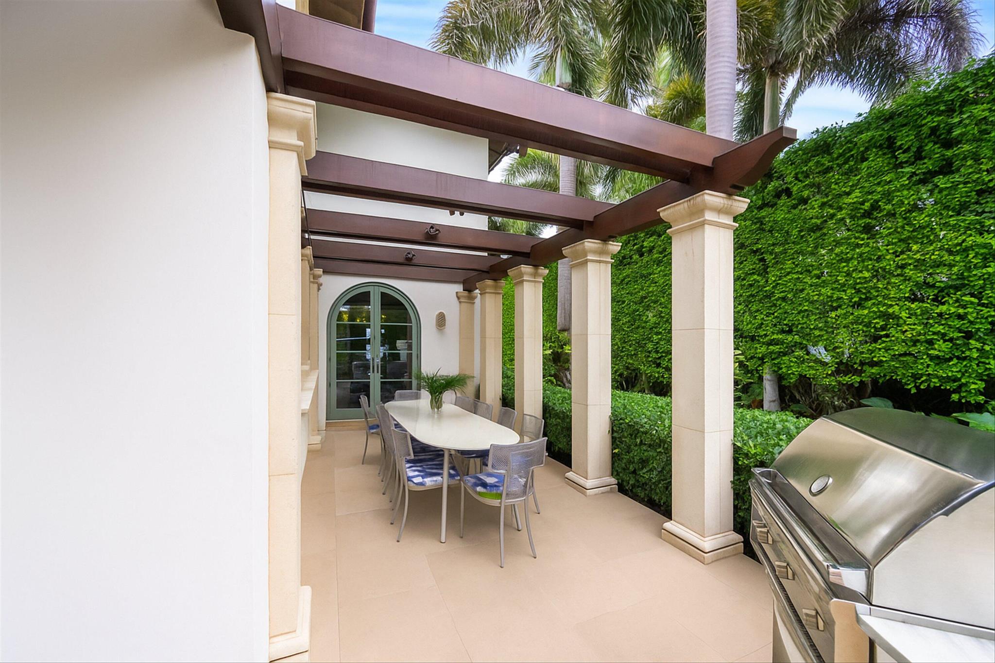 OCEAN PARK H W ROBBINS AD - Residential