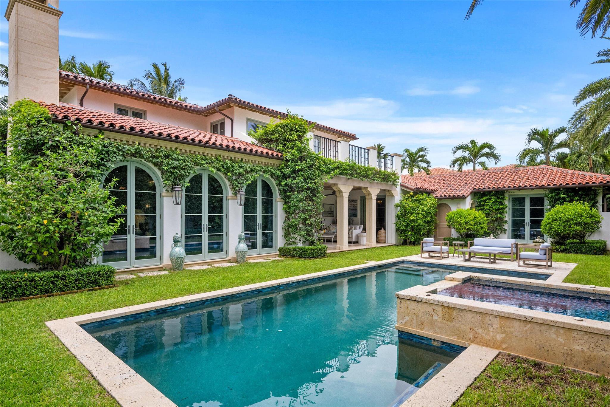 OCEAN PARK H W ROBBINS AD - Residential