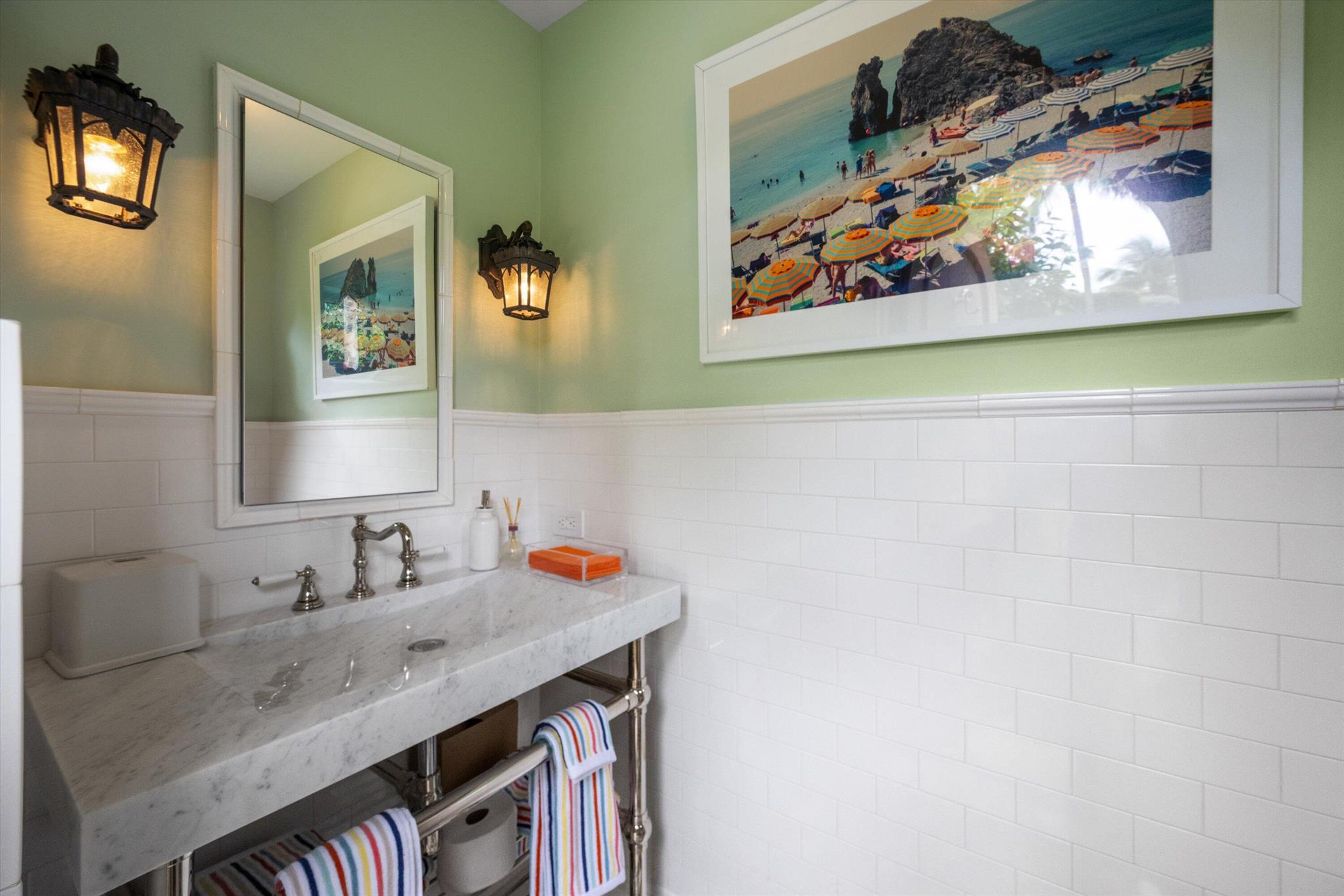 OCEAN PARK H W ROBBINS AD - Residential