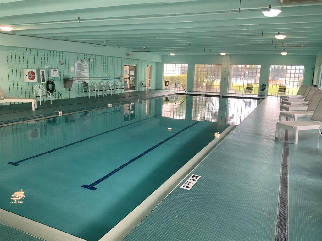 PALM ISLES I, II AND III CONDOS - Residential