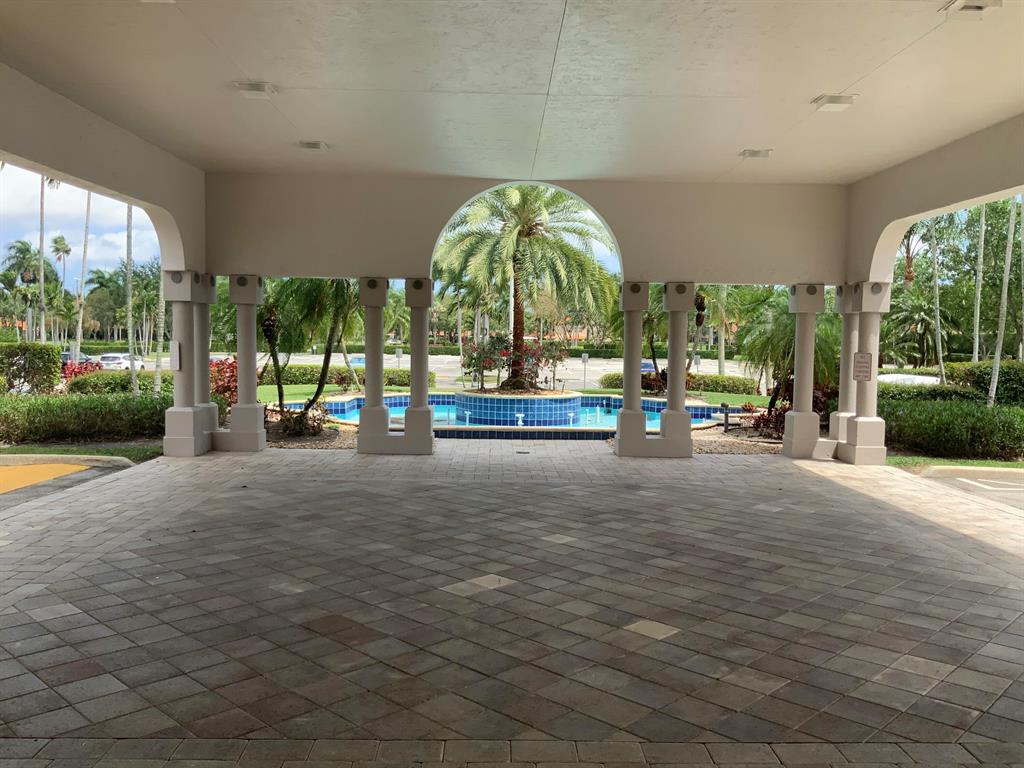 PALM ISLES I, II AND III CONDOS - Residential