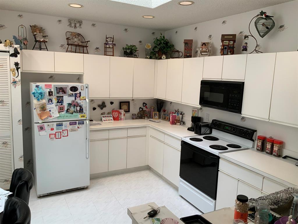 PALM ISLES I, II AND III CONDOS - Residential