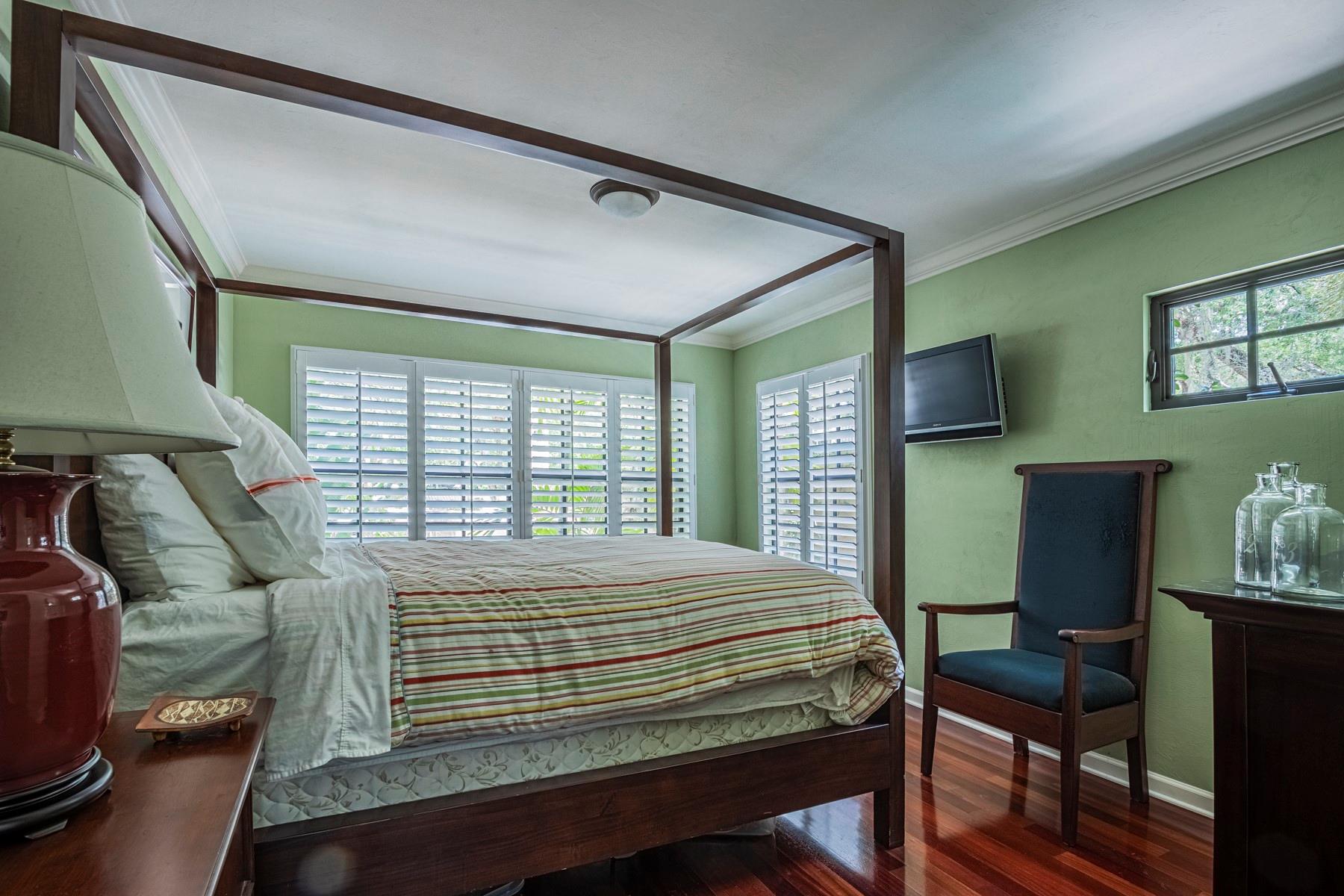 COLEE HAMMOCK 1-17 B - Residential