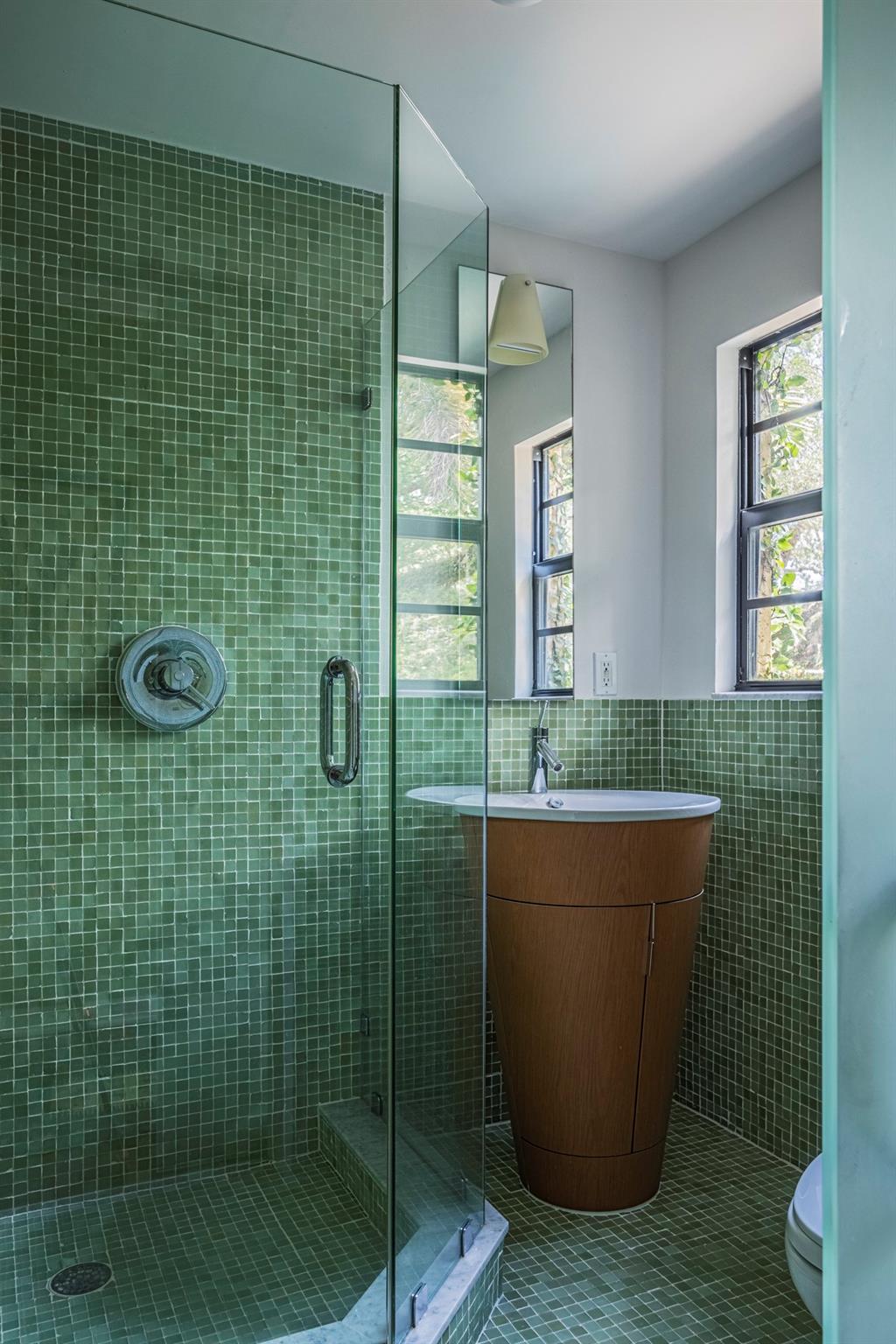 COLEE HAMMOCK 1-17 B - Residential