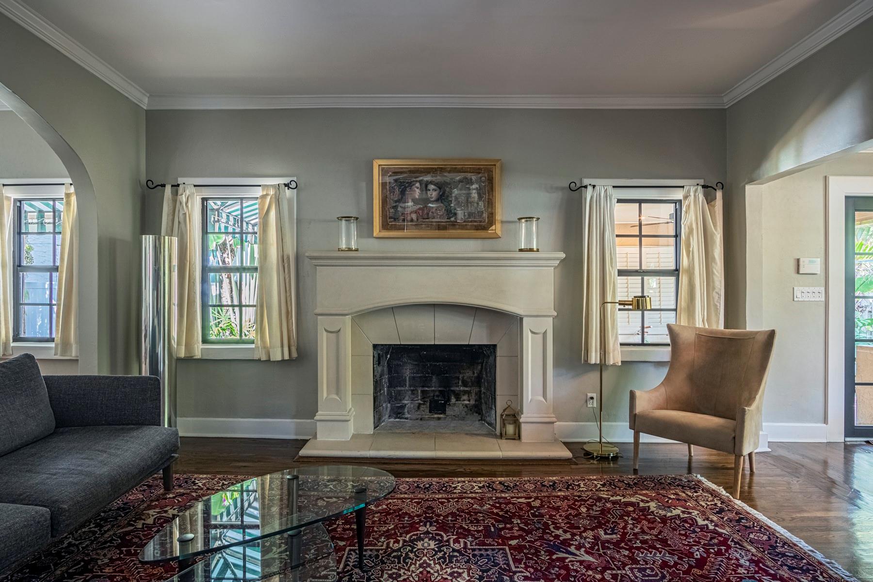 COLEE HAMMOCK 1-17 B - Residential