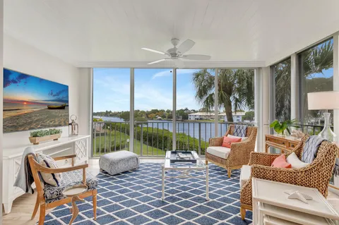 790 Andrews Avenue Unit H-202, Delray Beach, FL MLS: R11083932