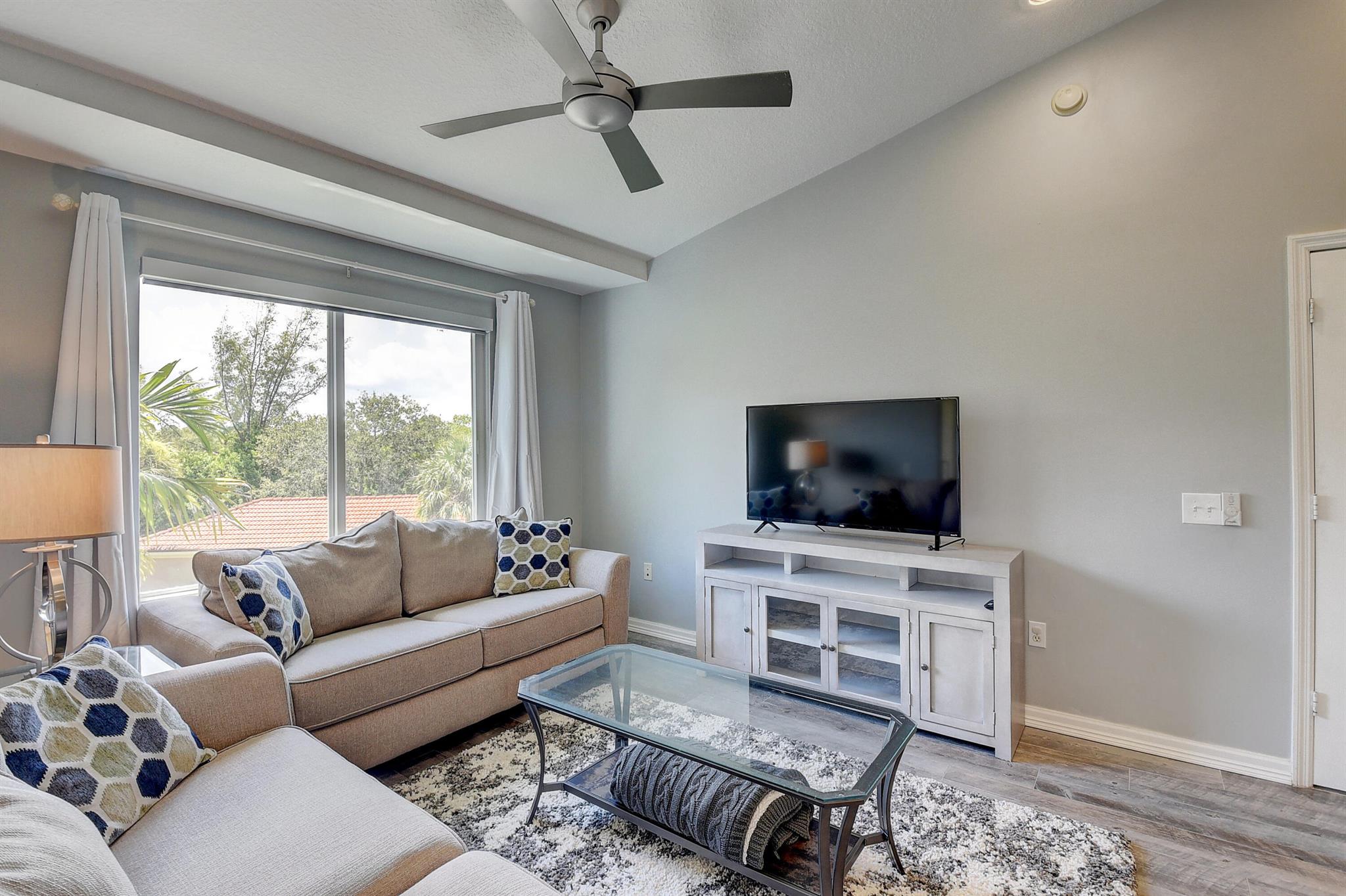 VILLA DEL SOL CONDO - Residential Lease