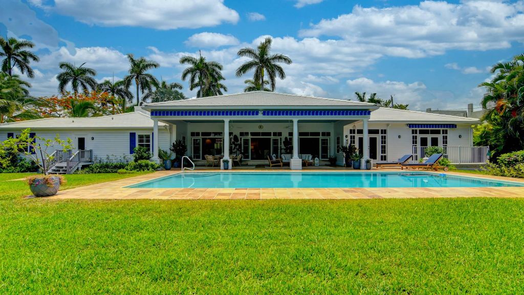 Photo of 1101 Thomas Street, Delray Beach, FL 33483 (MLS # R10811385)