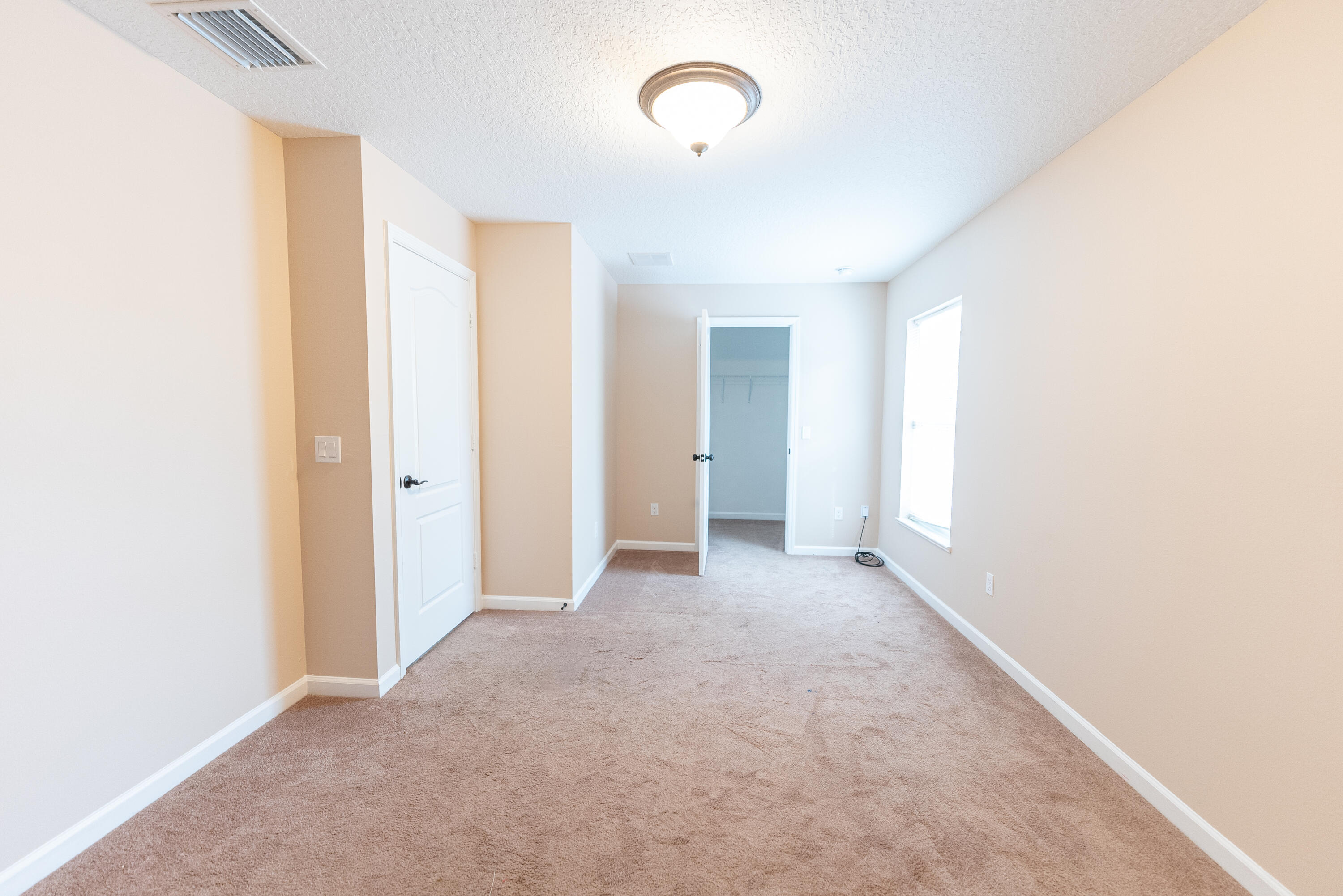 PORT ST LUCIE SECTION 19 - Residential Lease