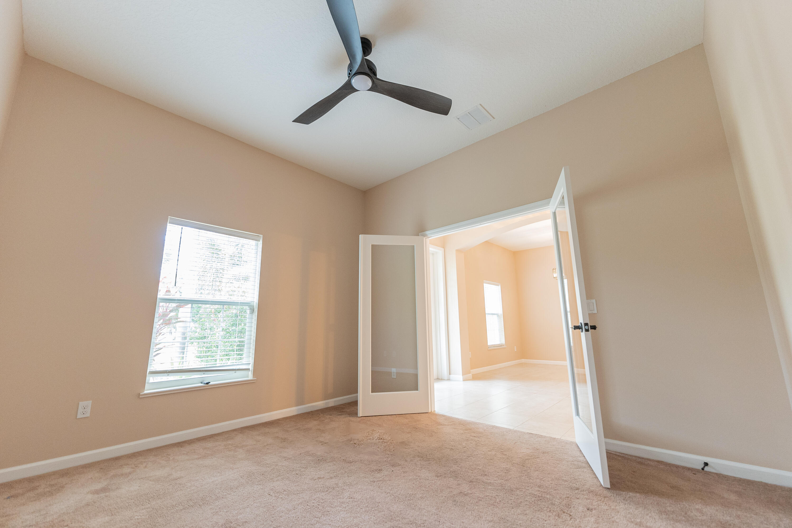 PORT ST LUCIE SECTION 19 - Residential Lease