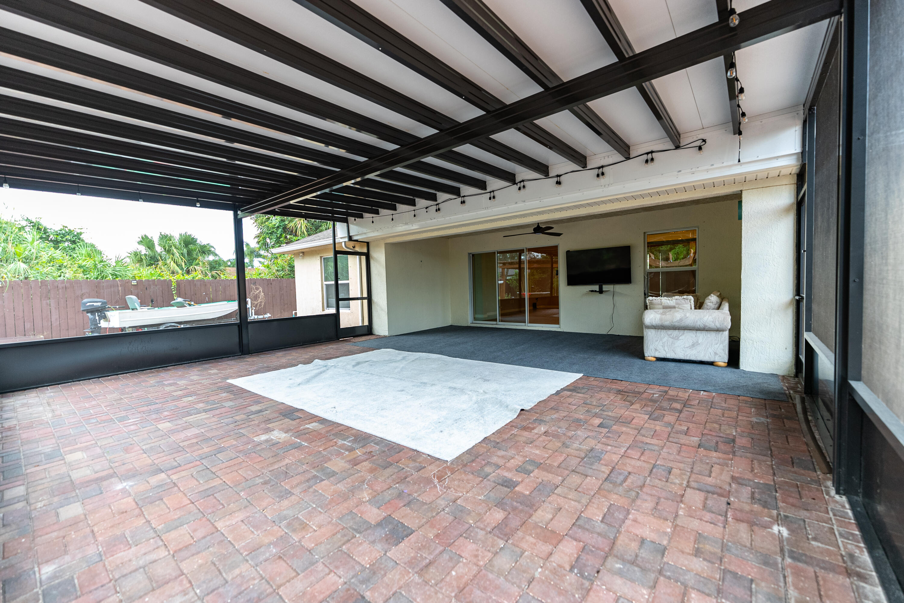 PORT ST LUCIE SECTION 19 - Residential Lease