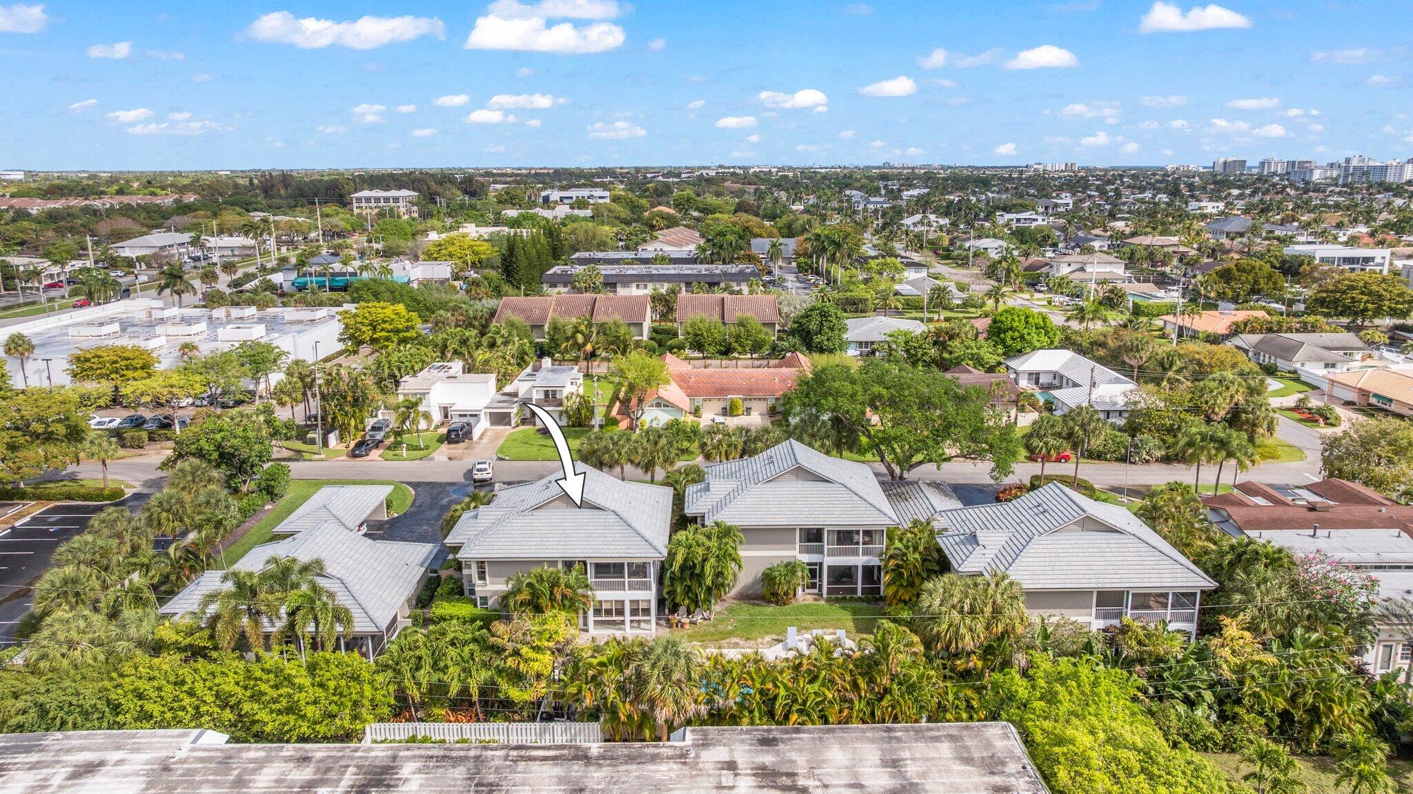 FORSYTH PARK COND DECL FILED 5-23-84 - Residential