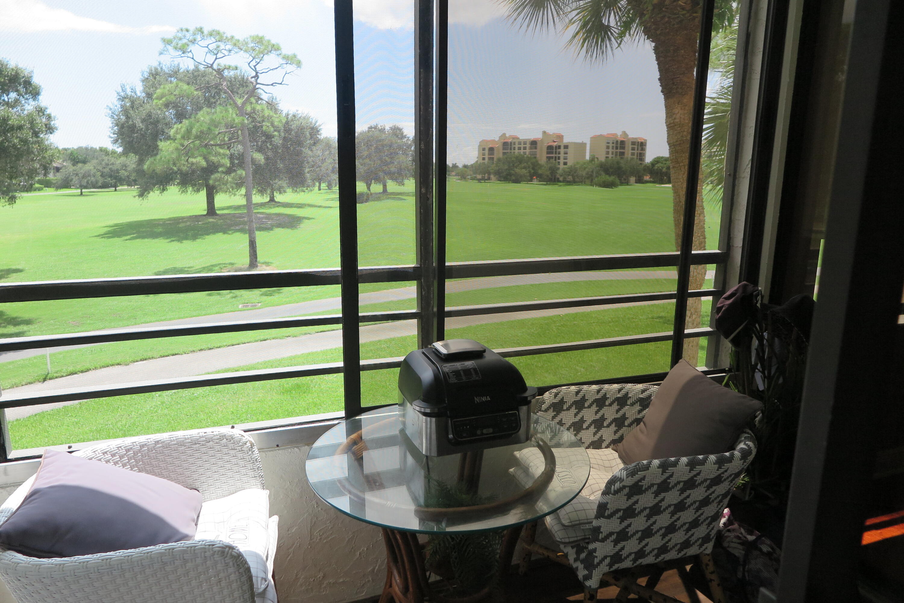 LA PAZ AT BOCA POINTE - Residential Lease