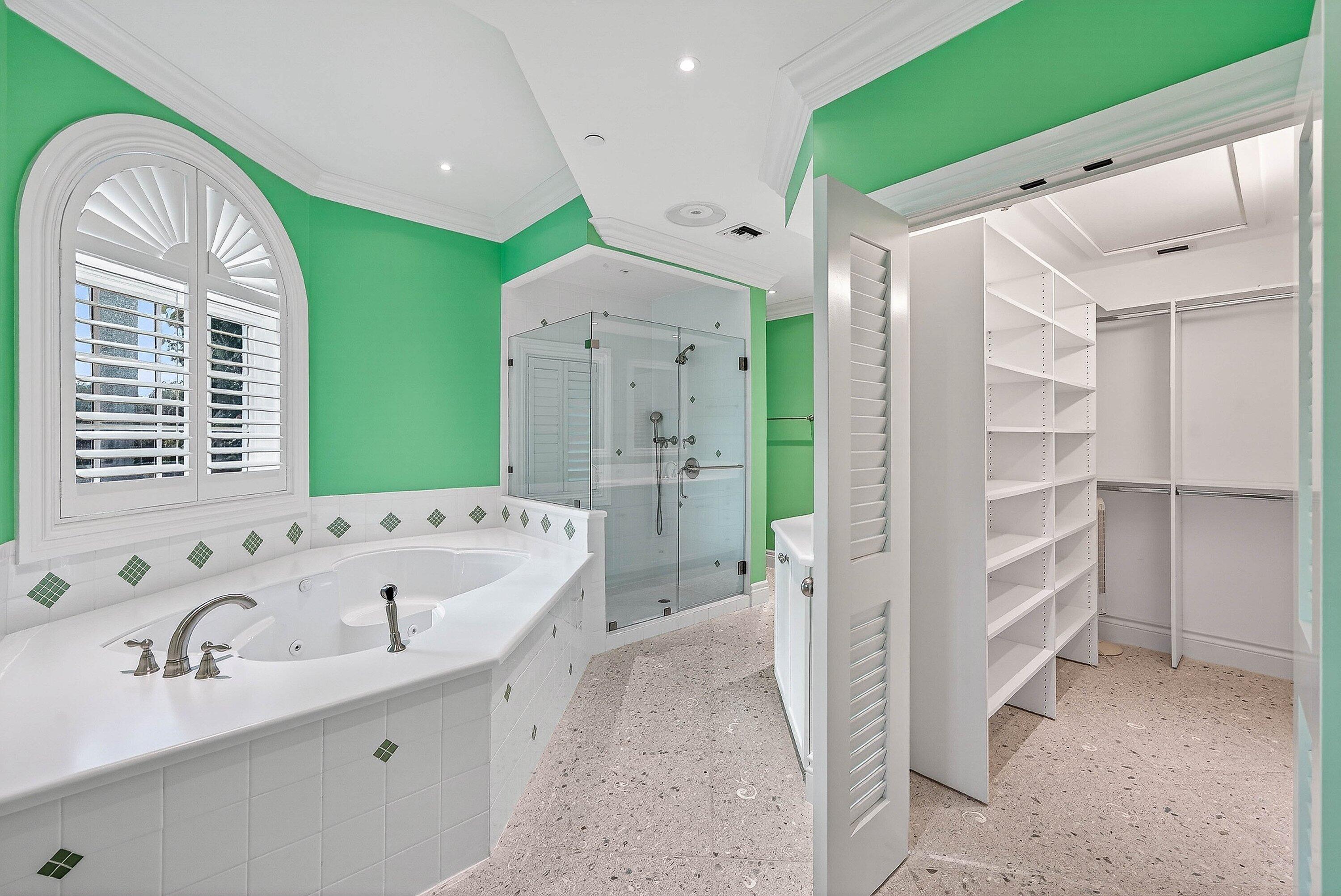 CRESTWOOD DELRAY - Residential