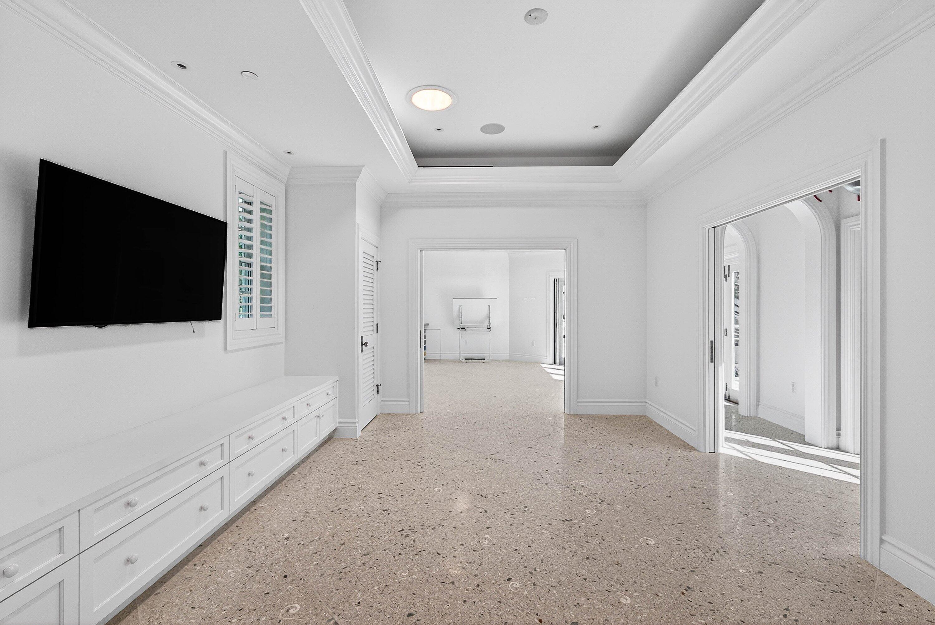 CRESTWOOD DELRAY - Residential