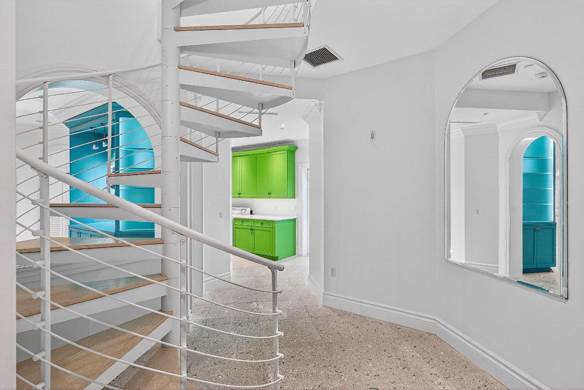 CRESTWOOD DELRAY - Residential