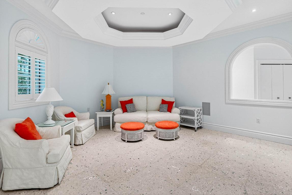 CRESTWOOD DELRAY - Residential