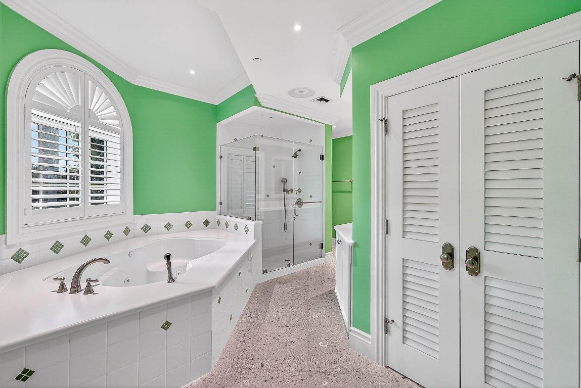 CRESTWOOD DELRAY - Residential