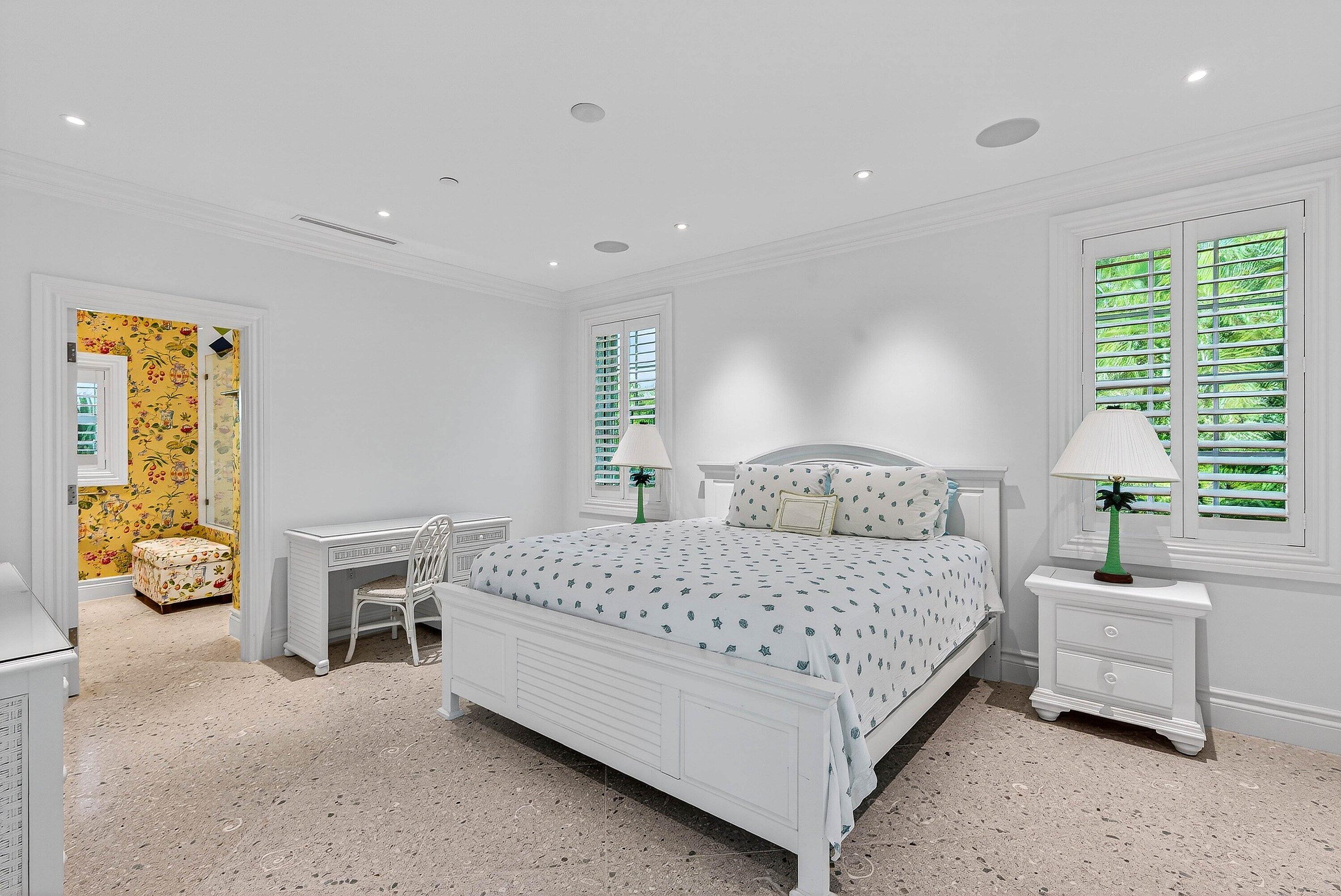 CRESTWOOD DELRAY - Residential