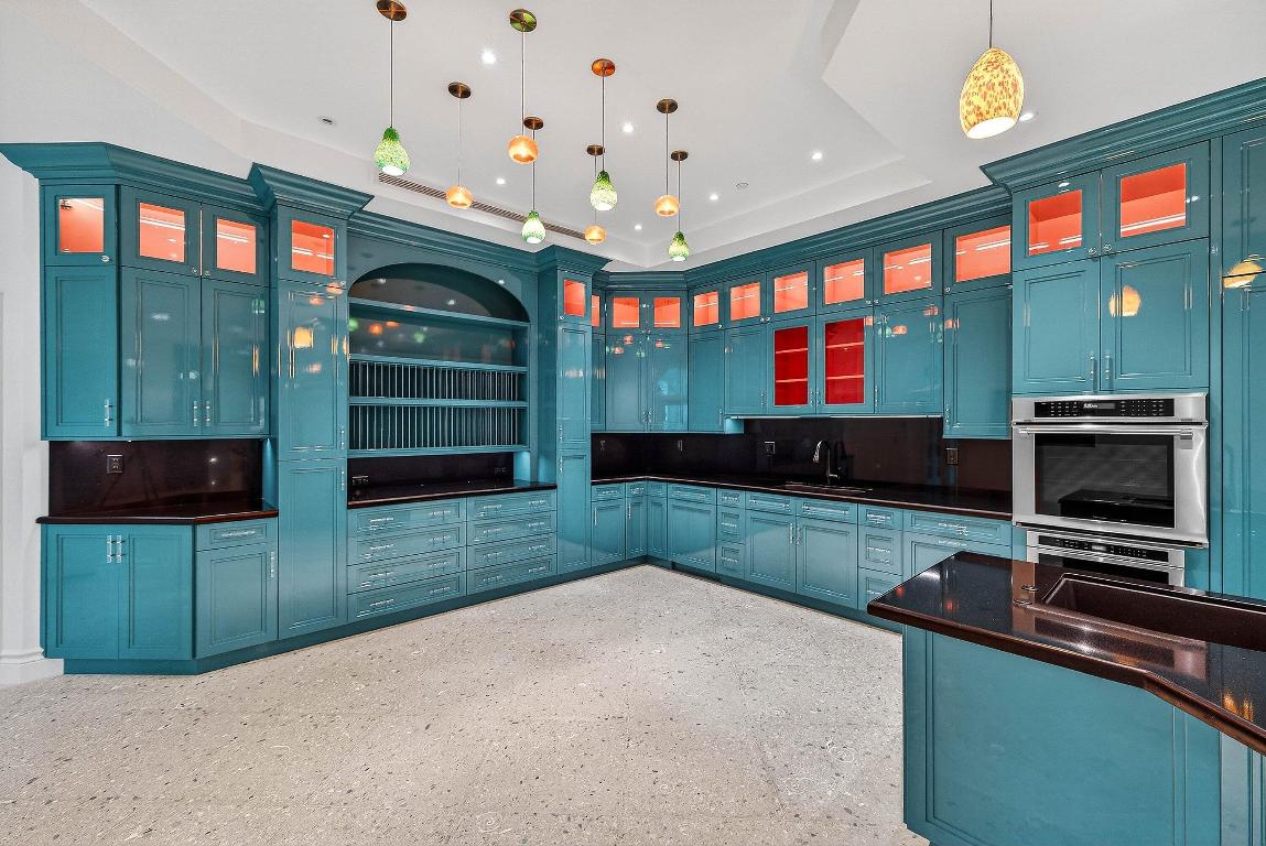 CRESTWOOD DELRAY - Residential