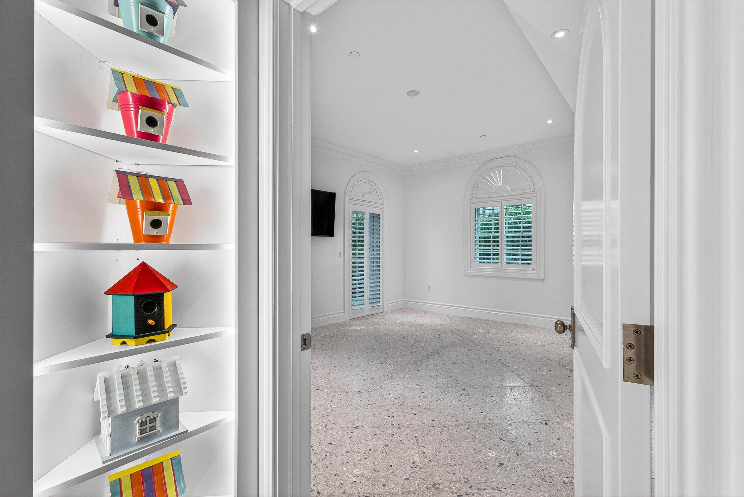 CRESTWOOD DELRAY - Residential